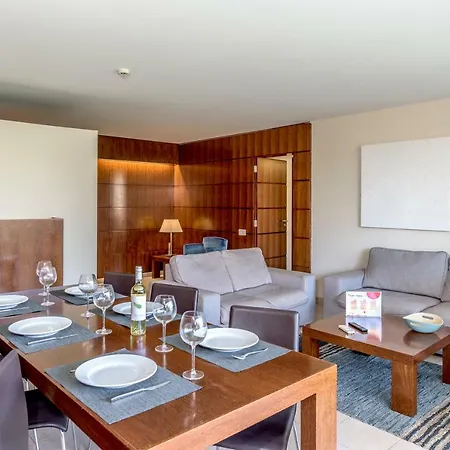 Flh Salgados Bright Daire Guia (Faro)